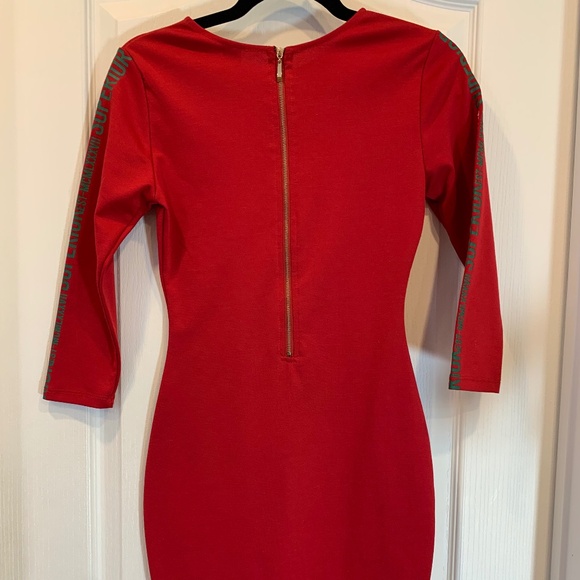 Redfox Limited Edition Dress – Size Small - Picture 2 of 7